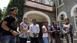 In a bid to bring in sobriety in campus politics, Maharashtra has come up with a strong code of conduct and rules to prevent violence.(HT/PHOTO) In a bid to bring in sobriety in campus politics, Maharashtra has come up with a strong code of conduct and rules to prevent violence.(HT/PHOTO)