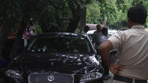 The Jaguar car in which the victim was travelling, now at Sector 14 police station, in Gurugram, on July 28, 2019.(Yogendra Kumar/HT PHOTO) The Jaguar car in which the victim was travelling, now at Sector 14 police station, in Gurugram, on July 28, 2019.(Yogendra Kumar/HT PHOTO)