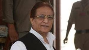 Samajwadi Party lawmaker Azam Khan who sparked off a huge row over his sexist comment last week apologised in the Lok Sabha on Monday.(Mohd Zakir/HT PHOTO) Samajwadi Party lawmaker Azam Khan who sparked off a huge row over his sexist comment last week apologised in the Lok Sabha on Monday.(Mohd Zakir/HT PHOTO)