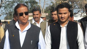 MP Azam Khan and his son Abdullah Azam Khan.(PTI Photo) MP Azam Khan and his son Abdullah Azam Khan.(PTI Photo)