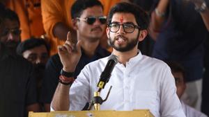 Sena leader and Yuva Sena chief Aaditya Thackeray, who is currently in Beed district on Jan Ashirwad Yatra, will discuss with women the issues faced by them in Bhiwandi on August 3.(Pramod Thakur/ Hindustan Times) Sena leader and Yuva Sena chief Aaditya Thackeray, who is currently in Beed district on Jan Ashirwad Yatra, will discuss with women the issues faced by them in Bhiwandi on August 3.(Pramod Thakur/ Hindustan Times)