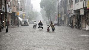 A view of the Siddharatha Bungalows on Sama-Savali Road, Vadodara. The city has been lashed by heavy rainfall leading to water-logging in many areas.(PTI Photo) A view of the Siddharatha Bungalows on Sama-Savali Road, Vadodara. The city has been lashed by heavy rainfall leading to water-logging in many areas.(PTI Photo)