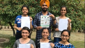 The Sri Guru Gobind Singh College of Commerce team.(HT Photo/baishaliadak) The Sri Guru Gobind Singh College of Commerce team.(HT Photo/baishaliadak)