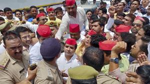 Police detained Samajwadi Party leader Dharmendra Yadav and his supporters while they were entering Rampur, Thursday, Aug 1, 2019, to protest against the arrest of the party MLA Abdullah Azam Khan.(PTI) Police detained Samajwadi Party leader Dharmendra Yadav and his supporters while they were entering Rampur, Thursday, Aug 1, 2019, to protest against the arrest of the party MLA Abdullah Azam Khan.(PTI)