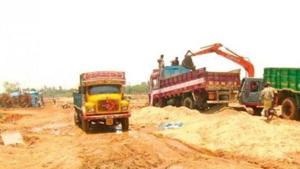 Lekhraj Meena, a clerk in Rajasthan government’s mines department’s Kota office would have retired with full benefits had a fax from the mines minister not arrived.(HT File photo (Representative image)) Lekhraj Meena, a clerk in Rajasthan government’s mines department’s Kota office would have retired with full benefits had a fax from the mines minister not arrived.(HT File photo (Representative image))