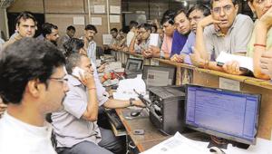Noida district administration on Saturday held a meeting to review feedbacks received for the purpose of circle rate revision. (Photo by Sunil Ghosh / Hindustan Times) Noida district administration on Saturday held a meeting to review feedbacks received for the purpose of circle rate revision. (Photo by Sunil Ghosh / Hindustan Times)