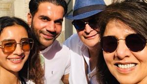 Rishi Kapoor and Neetu Singh met Rajkummar Rao and his girlfriend Patralekhaa in New York.(Twitter) Rishi Kapoor and Neetu Singh met Rajkummar Rao and his girlfriend Patralekhaa in New York.(Twitter)