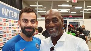 Indian captain Virat Kohli with Vivian Richards.(Twitter/Virat Kohli) Indian captain Virat Kohli with Vivian Richards.(Twitter/Virat Kohli)