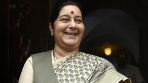 New Delhi, India - Aug. 4, 2017: Sushma Swaraj, BJP leader and Union Minister, arriving at the parliament for the on going Monsson Session at Parliament, House in New Delhi, India, on Friday, August 4, 2017. (Photo by Sushil Kumar/ Hindustan Times)(Sushil Kumar/HT PHOTO) New Delhi, India - Aug. 4, 2017: Sushma Swaraj, BJP leader and Union Minister, arriving at the parliament for the on going Monsson Session at Parliament, House in New Delhi, India, on Friday, August 4, 2017. (Photo by Sushil Kumar/ Hindustan Times)(Sushil Kumar/HT PHOTO)
