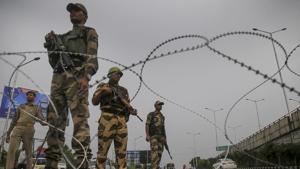 The White House official went way beyond that terse tweet, and called fora an “urgent need” for dialogue among “all actors”, which assumes significance coming in the background of President Donald Trump’s repeated offer to mediate the Kashmir dispute despite being turned down by India.(PTI) The White House official went way beyond that terse tweet, and called fora an “urgent need” for dialogue among “all actors”, which assumes significance coming in the background of President Donald Trump’s repeated offer to mediate the Kashmir dispute despite being turned down by India.(PTI)