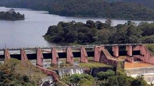 With predictions of heavy rainfall, Kerala Disaster Management Authority on Wednesday issued ‘Red Alert’ warning for Idukki.(HT Photo) With predictions of heavy rainfall, Kerala Disaster Management Authority on Wednesday issued ‘Red Alert’ warning for Idukki.(HT Photo)