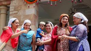 The state minority welfare department, through the Maharashtra State Skill Development Corporation, will impart skill-based courses to enable women from minority communities to earn a livelihood.(PTI (Representative Image)) The state minority welfare department, through the Maharashtra State Skill Development Corporation, will impart skill-based courses to enable women from minority communities to earn a livelihood.(PTI (Representative Image))