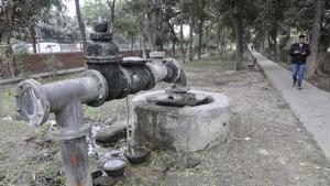 After covering urban areas under the Jal Shakti Abhiyan programme, the district administration will now reach rural areas with the aim of conserving and harvesting water.(Photo by Gurminder Singh/Hindustan Times) After covering urban areas under the Jal Shakti Abhiyan programme, the district administration will now reach rural areas with the aim of conserving and harvesting water.(Photo by Gurminder Singh/Hindustan Times)