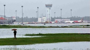 The operations were suspended as there was a rise in water level in Periyar river and a canal adjacent to the airport due to heavy rains.(PTI image) The operations were suspended as there was a rise in water level in Periyar river and a canal adjacent to the airport due to heavy rains.(PTI image)