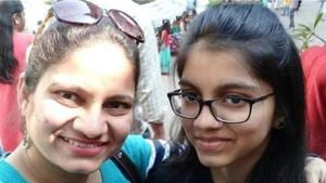 Marathi TV actor Pradanya Parkar allegedly strangled her 17-year-old daughter to death before hanging herself.(Twitter) Marathi TV actor Pradanya Parkar allegedly strangled her 17-year-old daughter to death before hanging herself.(Twitter)