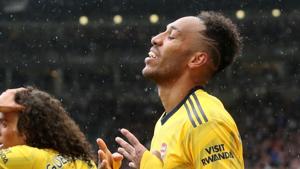 Arsenal's Pierre-Emerick Aubameyang celebrates scoring their first goal.(REUTERS) Arsenal's Pierre-Emerick Aubameyang celebrates scoring their first goal.(REUTERS)