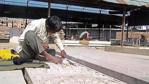 The VHP and the Ram Janmabhoomi Nyas would soon hire artisans from Rajasthan to carve stones at the workshop.(HT File Photo) The VHP and the Ram Janmabhoomi Nyas would soon hire artisans from Rajasthan to carve stones at the workshop.(HT File Photo)