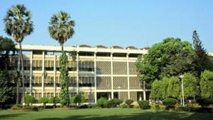 IIT-B’s rise in global rankings has helped during placements in 2018-2019.(HT photo)