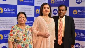 RIL Chairman Mukesh Ambani arrives at the Reliance Industries Ltd AGM with wife Nita Ambani and mother Kokilaben Ambani.(Aniruddha Chowdhury/Mint)