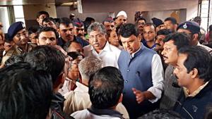 Maharashtra Chief Minister Devendra Fadnavis visited Shivaji Nagar area in Kolhapur to review rescue and relief operations. CM also met flood-affected people staying at Kalyani Hall in Kolhapur.(Photo: ANI) Maharashtra Chief Minister Devendra Fadnavis visited Shivaji Nagar area in Kolhapur to review rescue and relief operations. CM also met flood-affected people staying at Kalyani Hall in Kolhapur.(Photo: ANI)