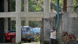 The situation, according to groundwater department officials, has reached an alarming level and in another 5-6 years, city areas will experience a “heavy shortage”.(Sakib Ali /Hindustan Times (Representative image)) The situation, according to groundwater department officials, has reached an alarming level and in another 5-6 years, city areas will experience a “heavy shortage”.(Sakib Ali /Hindustan Times (Representative image))
