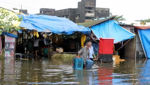 The flooded flower market in Kalyan, India, on Monday. August 5 .2019(Rishikesh Choudhary / HT Photo) The flooded flower market in Kalyan, India, on Monday. August 5 .2019(Rishikesh Choudhary / HT Photo)