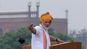 The 92-minute long speech saw Mr Modi acknowledge his government’s legislative push in its first 75 days in power; riff off the slogan “One nation; one Constitution”, with specific reference to Article 370; dwell on his pet themes of Ease of Doing Business, Ease of Living, and Digital India; and address concerns about the economy, but it also featured six interesting messages including the government’s latest mission(Mohd Zakir/HT PHOTO)