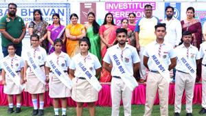The student leaders received their titles from vice principal Jaspreet Kaur and sports director Sandeep Gupta(HT) The student leaders received their titles from vice principal Jaspreet Kaur and sports director Sandeep Gupta(HT)
