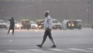 Widespread rain and strong winds helped the “sudden improvement” in the air quality, said a statement issued by Safar, the pollution forecasting agency under the union Ministry of Earth Sciences(HT Photo) Widespread rain and strong winds helped the “sudden improvement” in the air quality, said a statement issued by Safar, the pollution forecasting agency under the union Ministry of Earth Sciences(HT Photo)