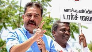 Makkal Needhi Maiam leader Kamal Hassan has hired poll strategist Prashant Kishor’s IPAC ahead of the Tamil Nadu State Legislative Assembly (TNLA) elections due in 2021.(PTI PHOTO.) Makkal Needhi Maiam leader Kamal Hassan has hired poll strategist Prashant Kishor’s IPAC ahead of the Tamil Nadu State Legislative Assembly (TNLA) elections due in 2021.(PTI PHOTO.)