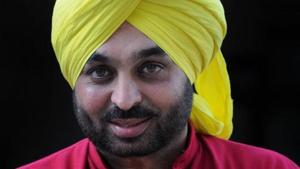 AAP president in Punjab and Sangrur MP Bhagwant Mann on Sunday announced that the party will contest the by-elections to three assembly seats in the state.(HT Photo) AAP president in Punjab and Sangrur MP Bhagwant Mann on Sunday announced that the party will contest the by-elections to three assembly seats in the state.(HT Photo)