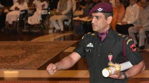 A file photo of India wicketkeeper batsman MS Dhoni.(PTI) A file photo of India wicketkeeper batsman MS Dhoni.(PTI)