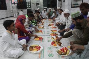 Indian Towheed Jamaat of Tamil Nadu claims Manavala Mamunigal Mutt head’s remarks may incite communal hatred(HT Photo/Representative) Indian Towheed Jamaat of Tamil Nadu claims Manavala Mamunigal Mutt head’s remarks may incite communal hatred(HT Photo/Representative)