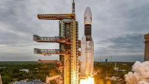 Sriharikota: India’s second Moon mission Chandrayaan-2 lifts off onboard GSLV Mk III-M1 launch vehicle from Satish Dhawan Space Center at Sriharikota in Andhra Pradesh, Monday, July 22, 2019.(PTI) Sriharikota: India’s second Moon mission Chandrayaan-2 lifts off onboard GSLV Mk III-M1 launch vehicle from Satish Dhawan Space Center at Sriharikota in Andhra Pradesh, Monday, July 22, 2019.(PTI)