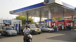 The hike in petrol and diesel prices in Uttar Pradesh followed an increase in VAT.(HT Photo) The hike in petrol and diesel prices in Uttar Pradesh followed an increase in VAT.(HT Photo)