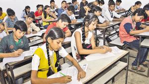 CISCE is firm on its decision of conducting common exams and said that there will not be any burden on students.(HT File photo)