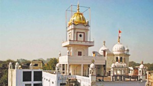 In the last two days, hundreds of people have come to the temple and other areas to participate in the protest, said Dharamvir Singh, member of the committee overseeing the preparations for the Wednesday’s protest.(HT image) In the last two days, hundreds of people have come to the temple and other areas to participate in the protest, said Dharamvir Singh, member of the committee overseeing the preparations for the Wednesday’s protest.(HT image)