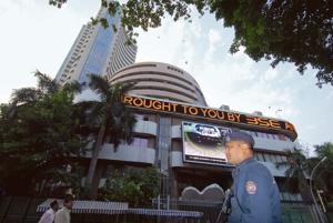 BSE Sensex declined by 345 points in early session on Friday amid fading hopes of a stimulus package for slowdown-hit sectors.(Mint file photo) BSE Sensex declined by 345 points in early session on Friday amid fading hopes of a stimulus package for slowdown-hit sectors.(Mint file photo)