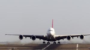 Qantas on Thursday said it will run “ultra long-haul” test flights in the coming months from New York and London to Sydney in order to assess the health of pilots and passengers(Bloomberg) Qantas on Thursday said it will run “ultra long-haul” test flights in the coming months from New York and London to Sydney in order to assess the health of pilots and passengers(Bloomberg)
