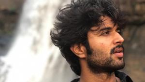 Vijay Deverakonda will be seen as a martial artist in his next. Vijay Deverakonda will be seen as a martial artist in his next.