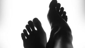 The study looked at health records of 24,179 people who had been diagnosed with restless legs syndrome and 145,194 people who did not have RLS.(Unsplash) The study looked at health records of 24,179 people who had been diagnosed with restless legs syndrome and 145,194 people who did not have RLS.(Unsplash)