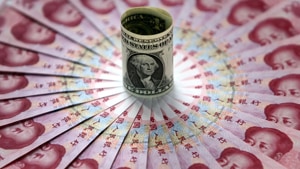 A weaker yuan cushions the blow of US President Donald Trump’s escalating trade tariffs, imposed beginning last year to pressure China to change what Washington considers unfair trade practices.(Getty images) A weaker yuan cushions the blow of US President Donald Trump’s escalating trade tariffs, imposed beginning last year to pressure China to change what Washington considers unfair trade practices.(Getty images)