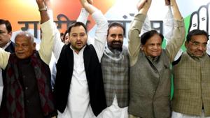 (From L to R): Leaders of the Grand Alliance - Jitan Ram Manjhi, Tejashwi Yadav, Shaktisinh Gohil, Ahmed Patel and Upendra Kushwaha - during a press conference at All India Congress Committee office (AICC), in New Delhi.(Amal KS / HT File Photo) (From L to R): Leaders of the Grand Alliance - Jitan Ram Manjhi, Tejashwi Yadav, Shaktisinh Gohil, Ahmed Patel and Upendra Kushwaha - during a press conference at All India Congress Committee office (AICC), in New Delhi.(Amal KS / HT File Photo)