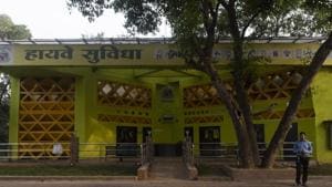 The ‘Highway Suvidha’ facility at Eastern Express Highway, Mankhurd, Mumbai.(Aalok Soni/HT File Photo) The ‘Highway Suvidha’ facility at Eastern Express Highway, Mankhurd, Mumbai.(Aalok Soni/HT File Photo)