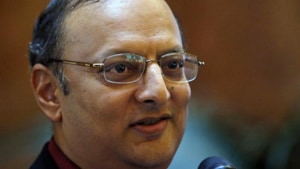 Chawla was arrested when he returned to Memphis and admitted to stealing the two bags and their contents, valued at about USD 4,000, according to a police affidavit.(AP FILE)