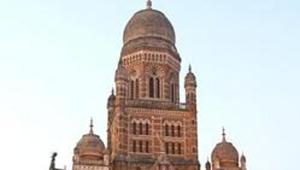 BMC decided to demolish and reconstruct 10 overbridges of Mumbai city.(HT photo) BMC decided to demolish and reconstruct 10 overbridges of Mumbai city.(HT photo)