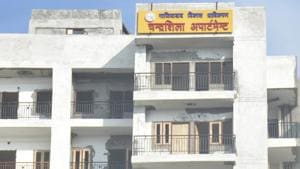 The Chandrashila Housing Scheme has multi-storeyed flats and has been constructed near Lohiya Nagar, barely a kilometre away from the Old Bus Stand, Ghaziabad.(Sakib Ali / HT Photo) The Chandrashila Housing Scheme has multi-storeyed flats and has been constructed near Lohiya Nagar, barely a kilometre away from the Old Bus Stand, Ghaziabad.(Sakib Ali / HT Photo)