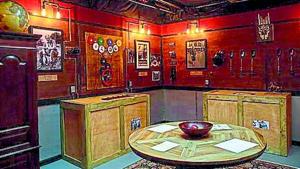 Escape games sharpen your mind through fun-filled puzzles. Escape games sharpen your mind through fun-filled puzzles.