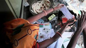 Villagers of Ulirajabasa, Bada Bankua, Onkolkuti in Kuntpani Block and Sonua’s Podahat also alleged they were yet to get ration for a few months during past years. Image used for representational purpose only.(Photo: Himanshu Vyas/ Hindustan Times)