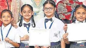 Winners with their certificates.(HT) Winners with their certificates.(HT)